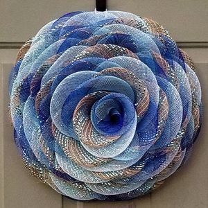 WINTER WONDERLAND ROSE WALL ART